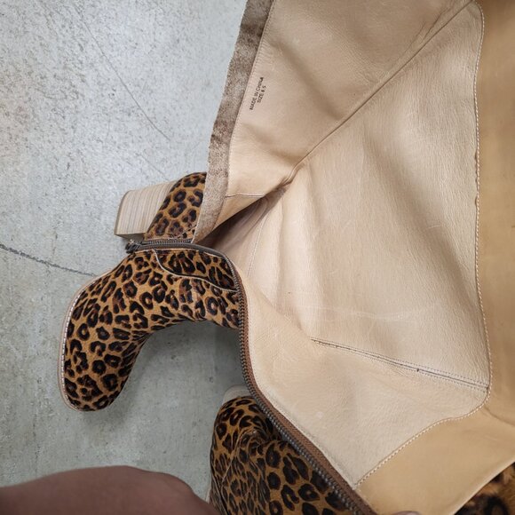 Leopard print Calf Skin tall Bill Blass.boo6s - Picture 4 of 4